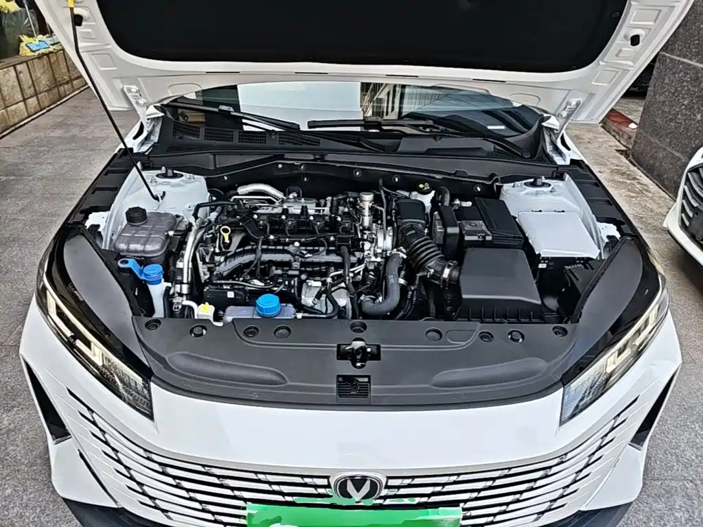 Changan Eado — миниатюра 20