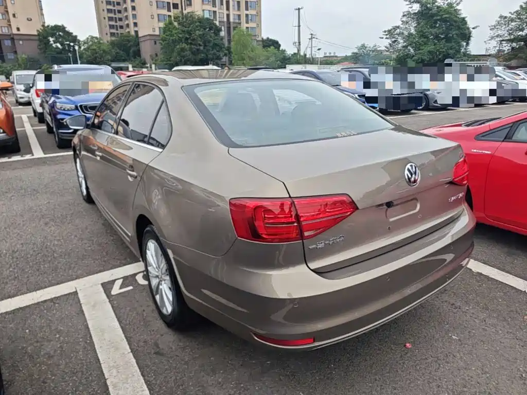 Volkswagen Sagitar — миниатюра 5