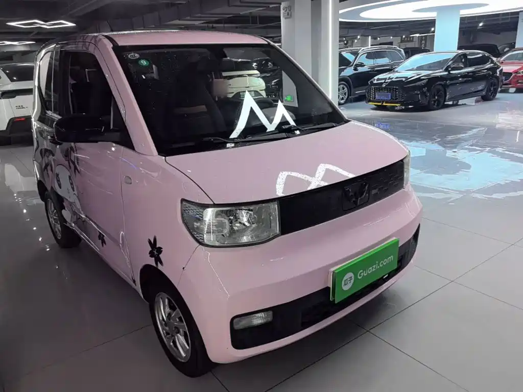 Wuling MINIEV — миниатюра 4
