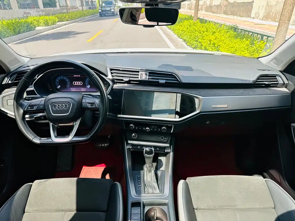 Audi Q3 — миниатюра 8