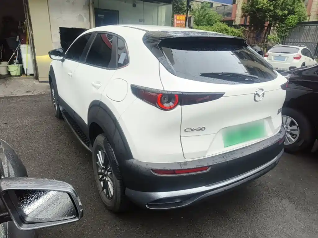 Mazda CX-30 EV — миниатюра 5