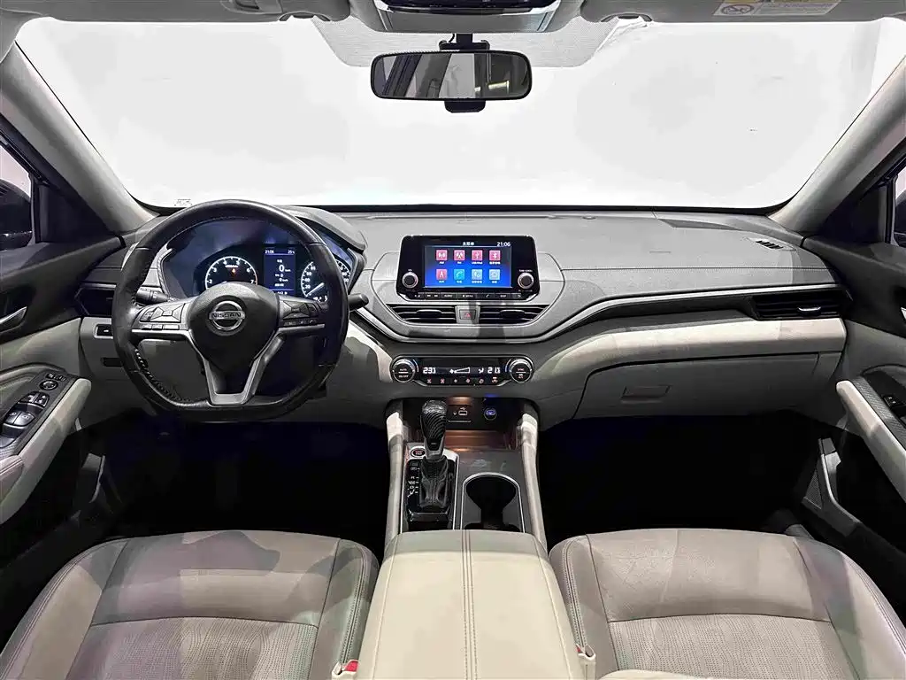Nissan Teana — миниатюра 5