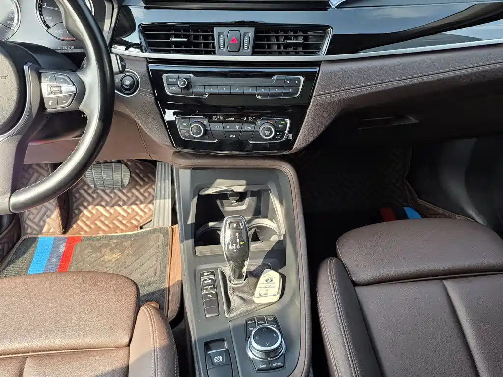 BMW X1 — миниатюра 13