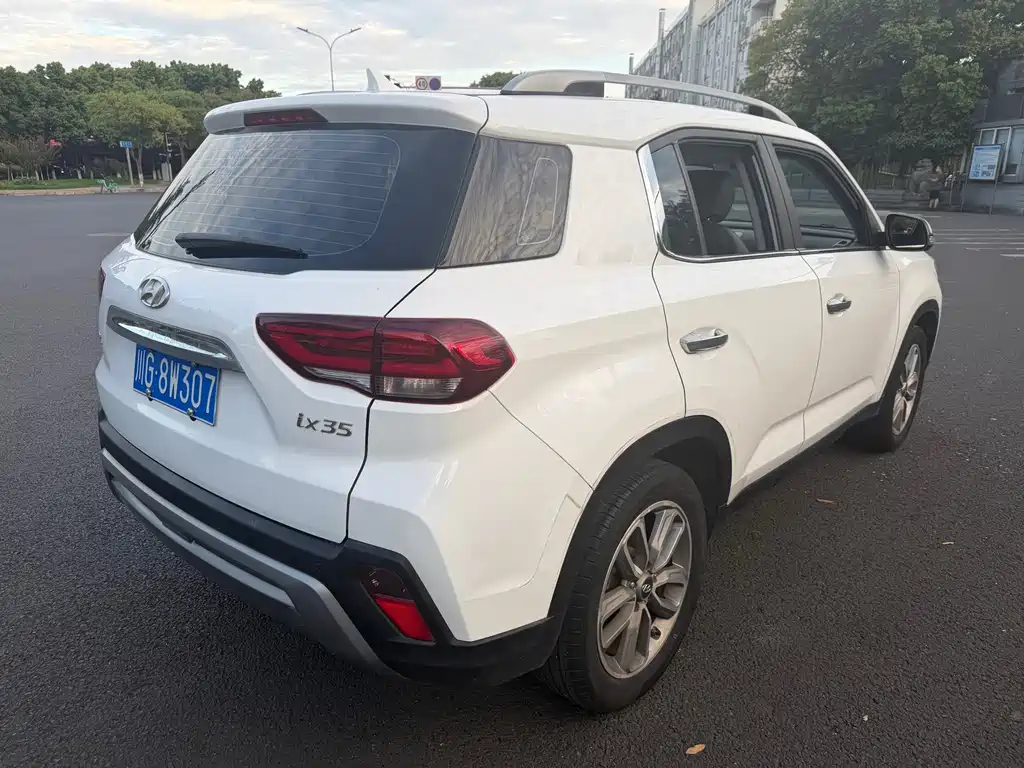 Hyundai ix35 — миниатюра 7