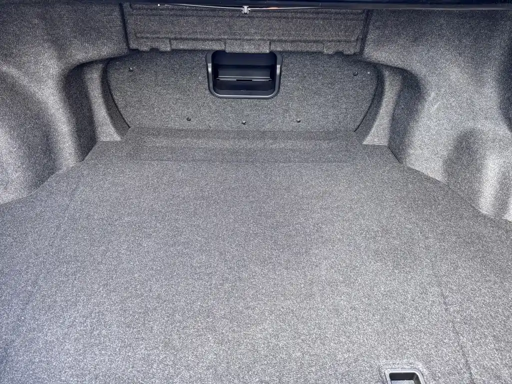 Toyota Camry — миниатюра 24