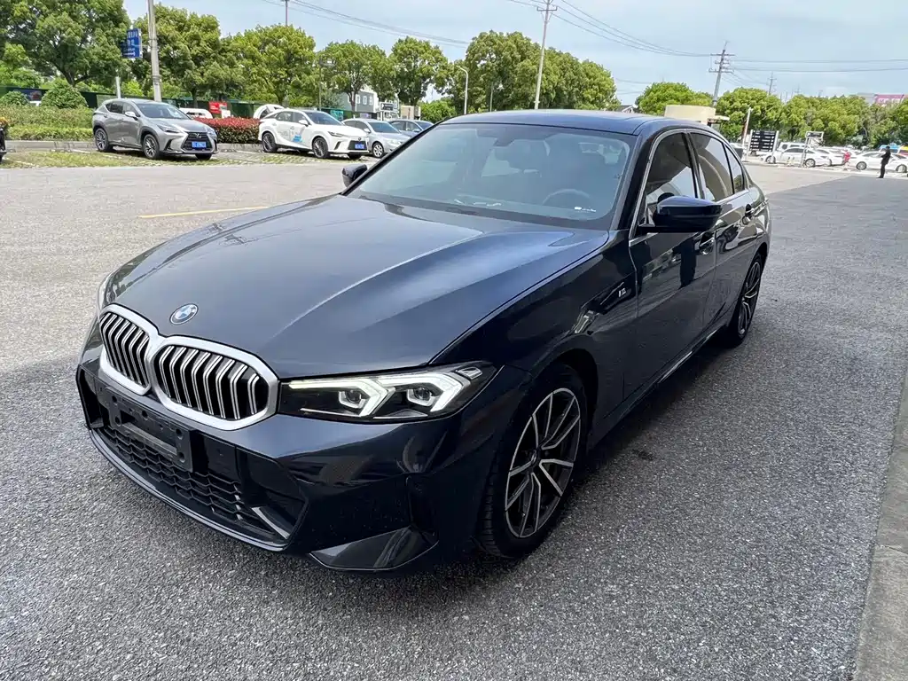 BMW 3 Series 2023