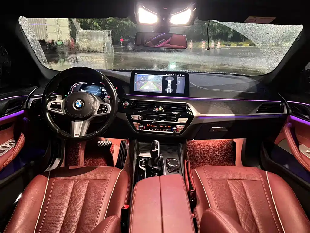 BMW 5 Series — миниатюра 5