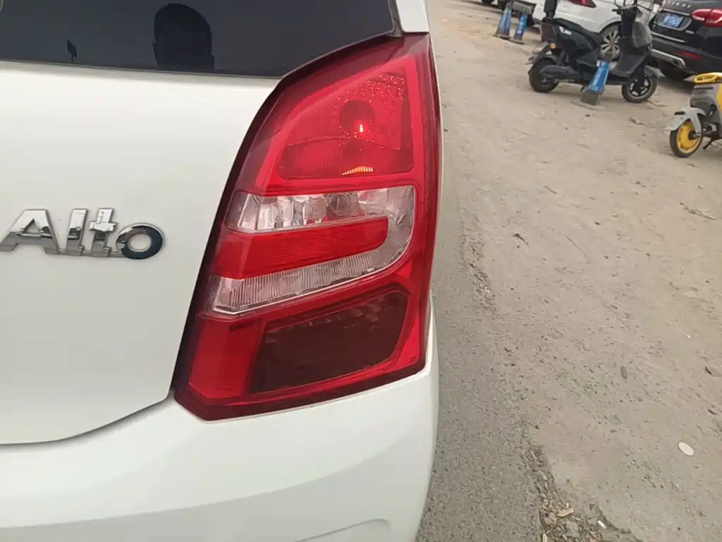 Suzuki Alto — миниатюра 8