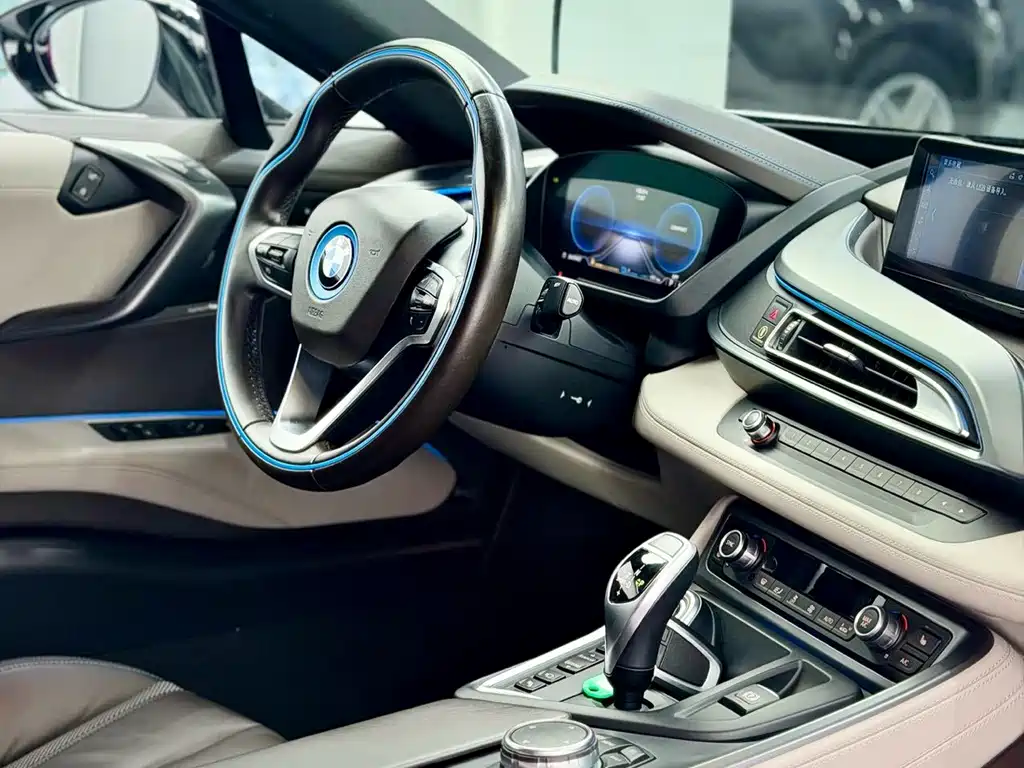 BMW i8 — миниатюра 9