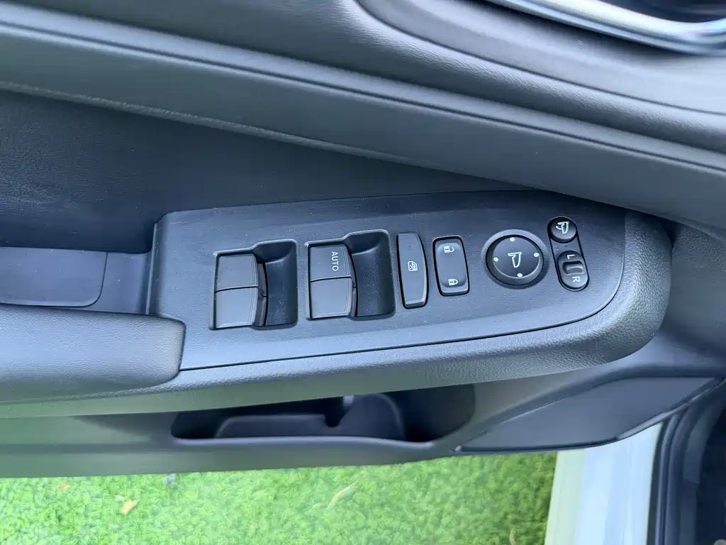 Honda Vezel — миниатюра 16