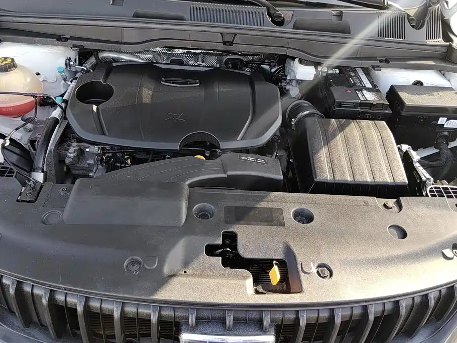 Geely Binyue — миниатюра 10