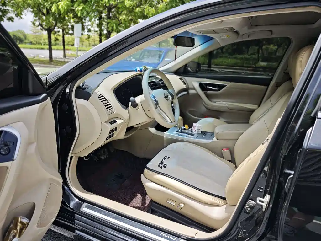 Nissan Teana — миниатюра 6