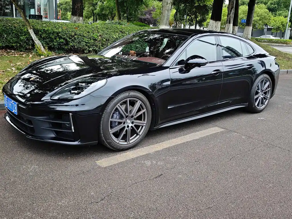 Купить Porsche Panamera