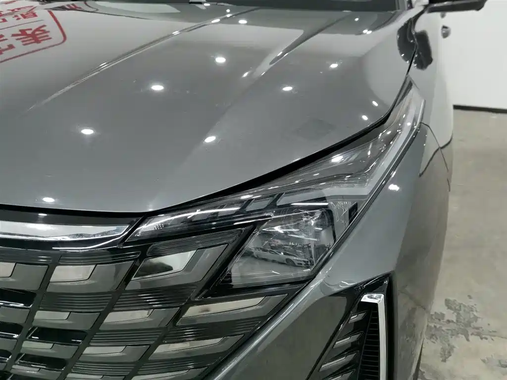 CHANGAN UNI Z NEW ENERGY