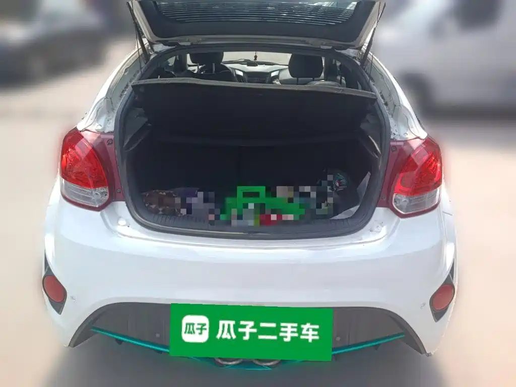 Hyundai Veloster — миниатюра 20