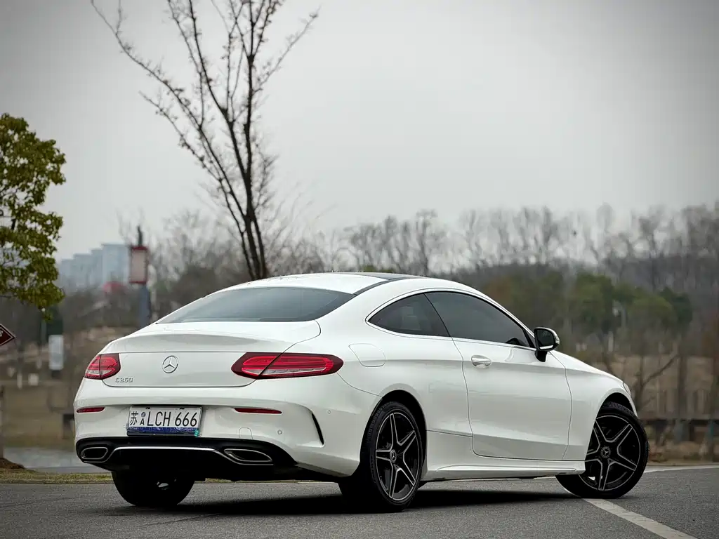 MERCEDES-BENZ C CLASS