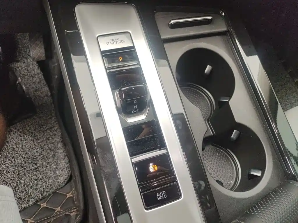 Volkswagen Tavendor — миниатюра 7