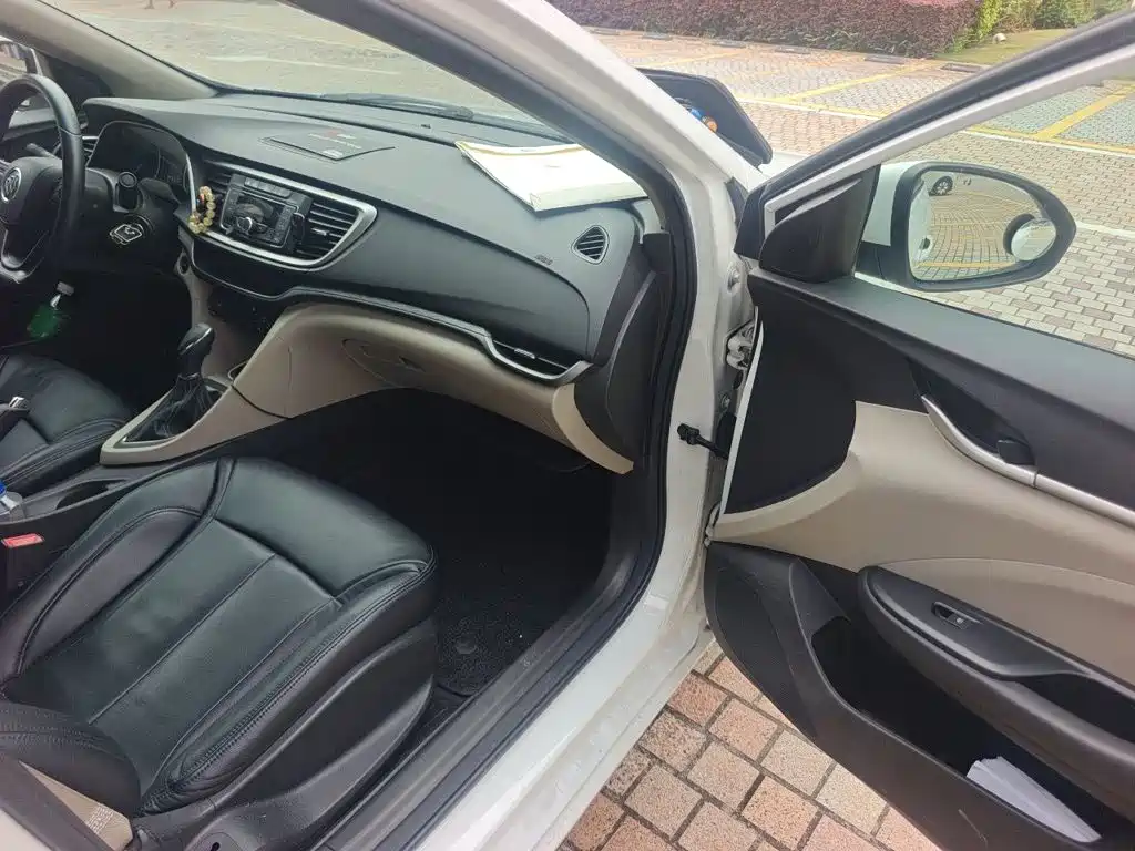 Buick Excelle — миниатюра 18