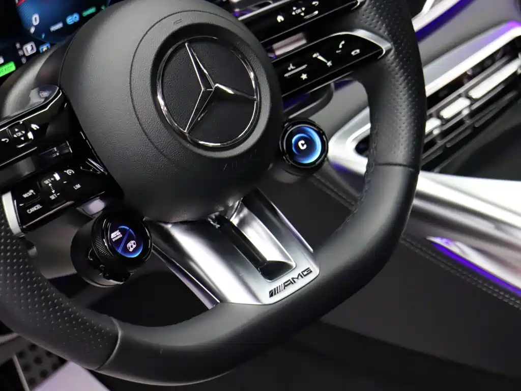 Mercedes-Benz AMG GT — миниатюра 9