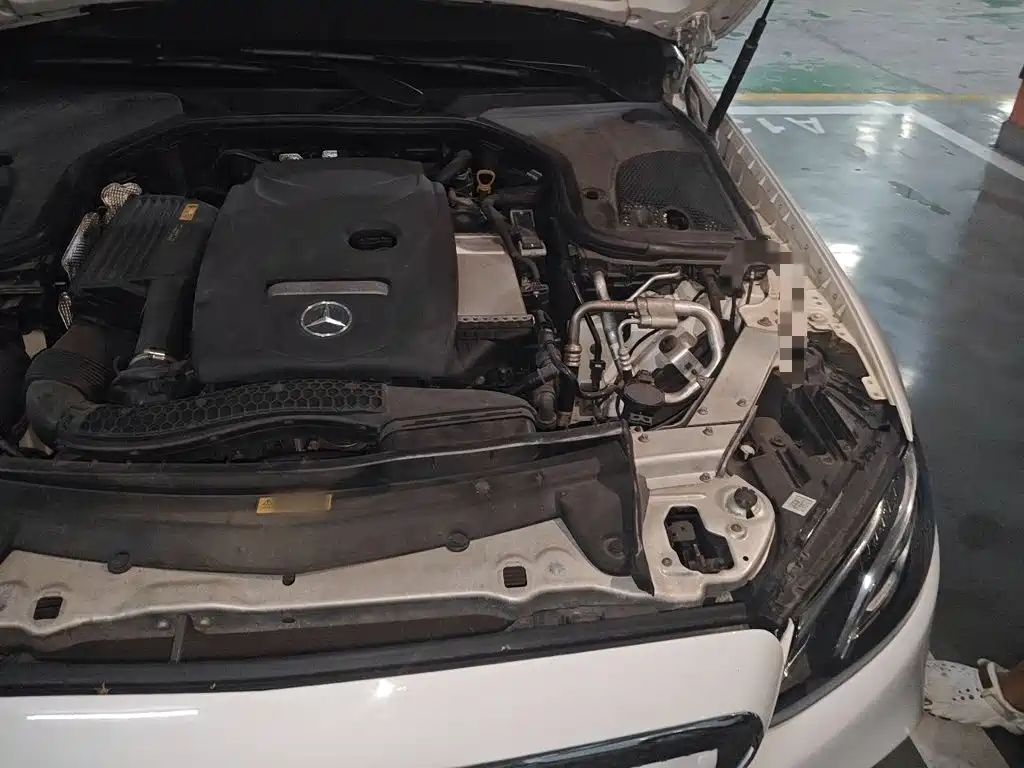Mercedes-Benz E-Class (Import) — миниатюра 20