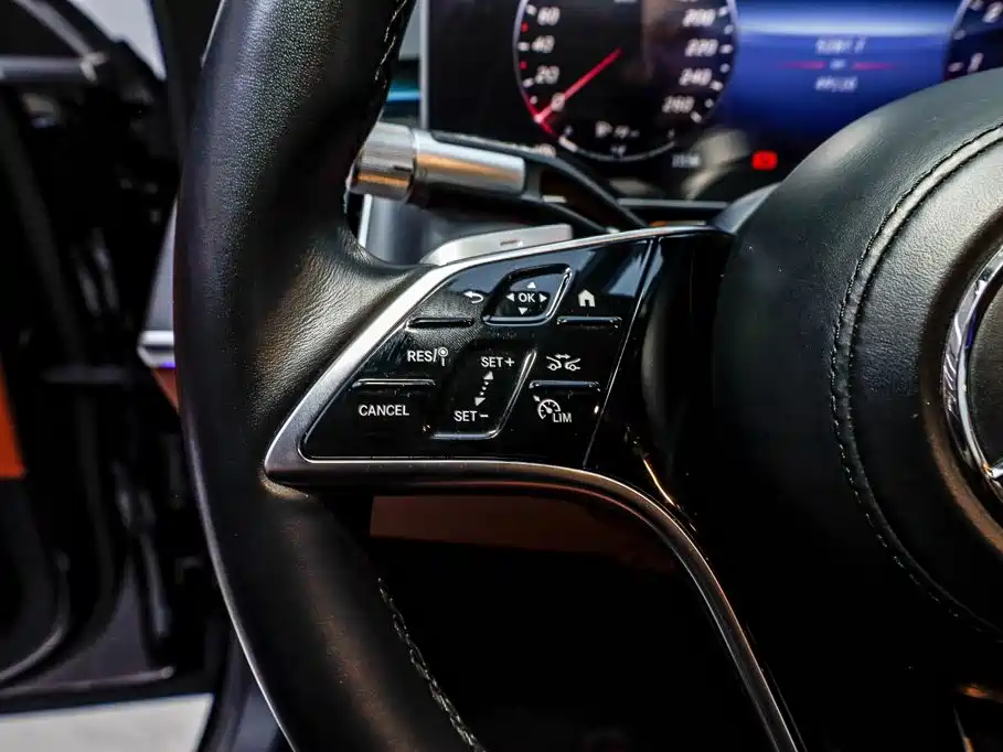 Mercedes-Benz S-Class — миниатюра 15