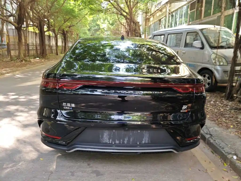 BYD Han — миниатюра 6