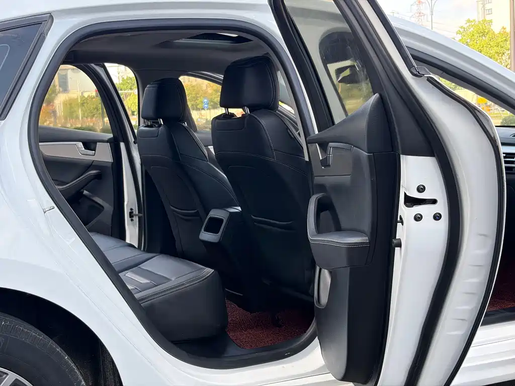 BYD Qin Pro — миниатюра 10