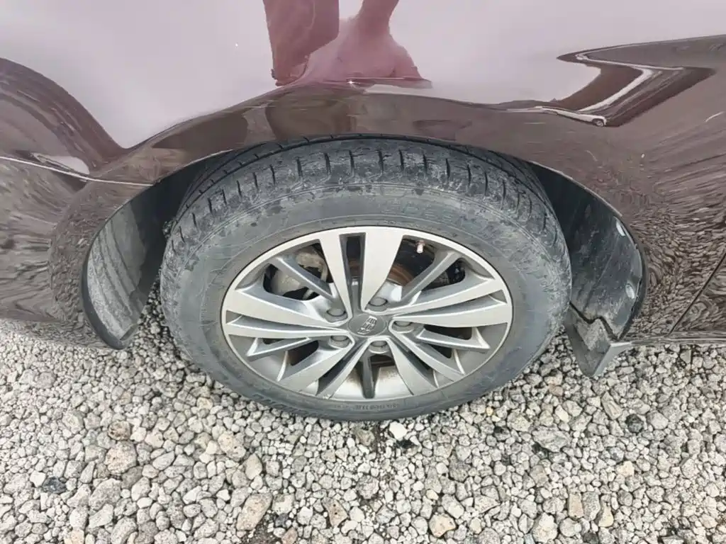 Geely Emgrand — миниатюра 23