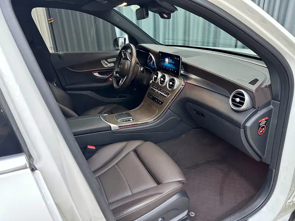 Mercedes-Benz GLC — миниатюра 22