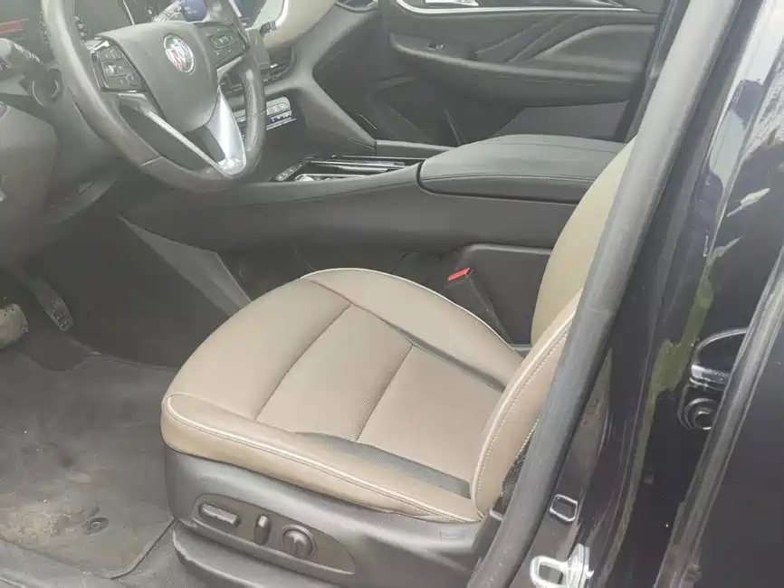Buick Enclave — миниатюра 2
