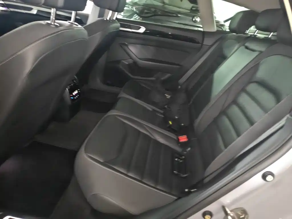 Volkswagen CC — миниатюра 17