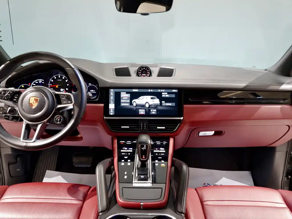 Porsche Cayenne — миниатюра 5