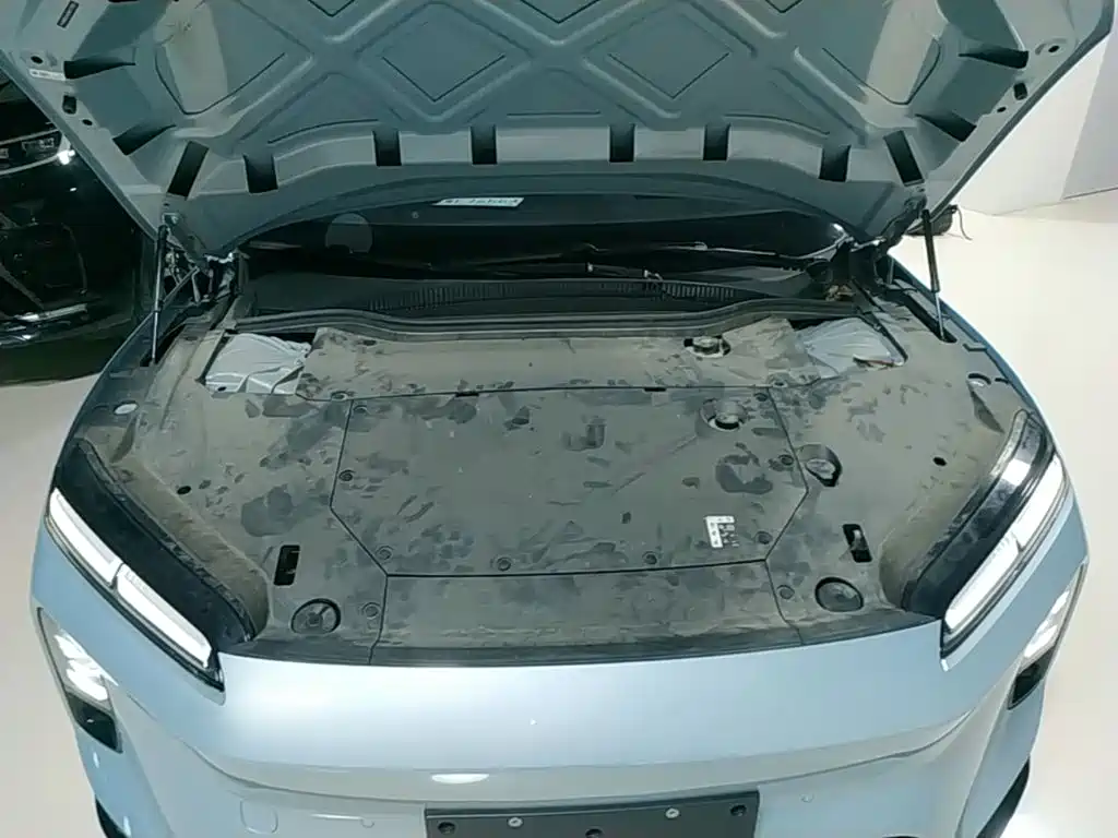 NIO ET5T — миниатюра 20