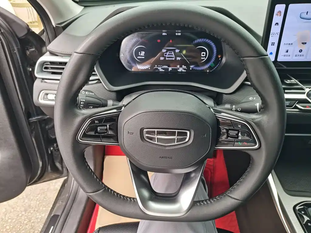 Geely Emgrand — миниатюра 11