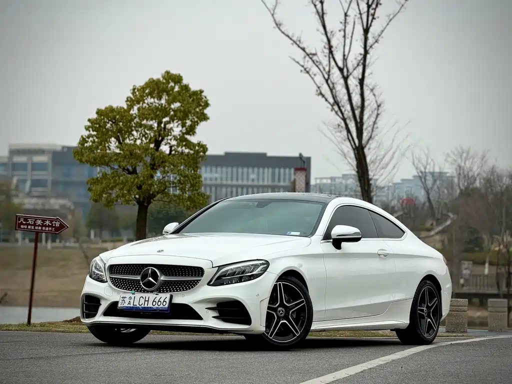 MERCEDES-BENZ C CLASS