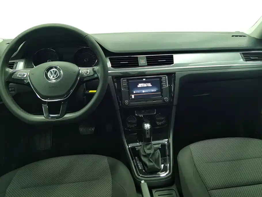 Volkswagen Bora — миниатюра 12