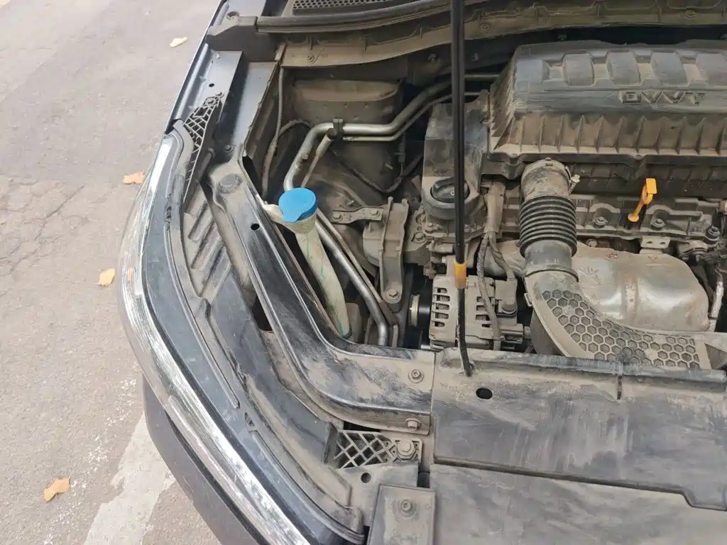 Roewe RX3 — миниатюра 20