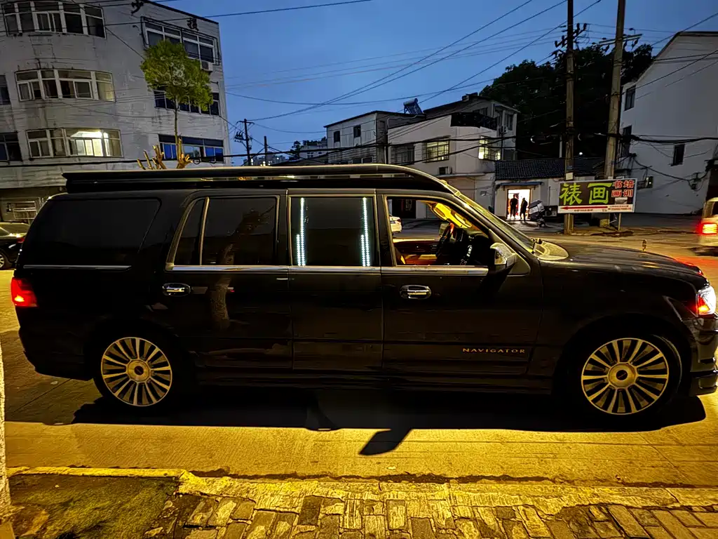 Lincoln Navigator 2017 3.5T AWD