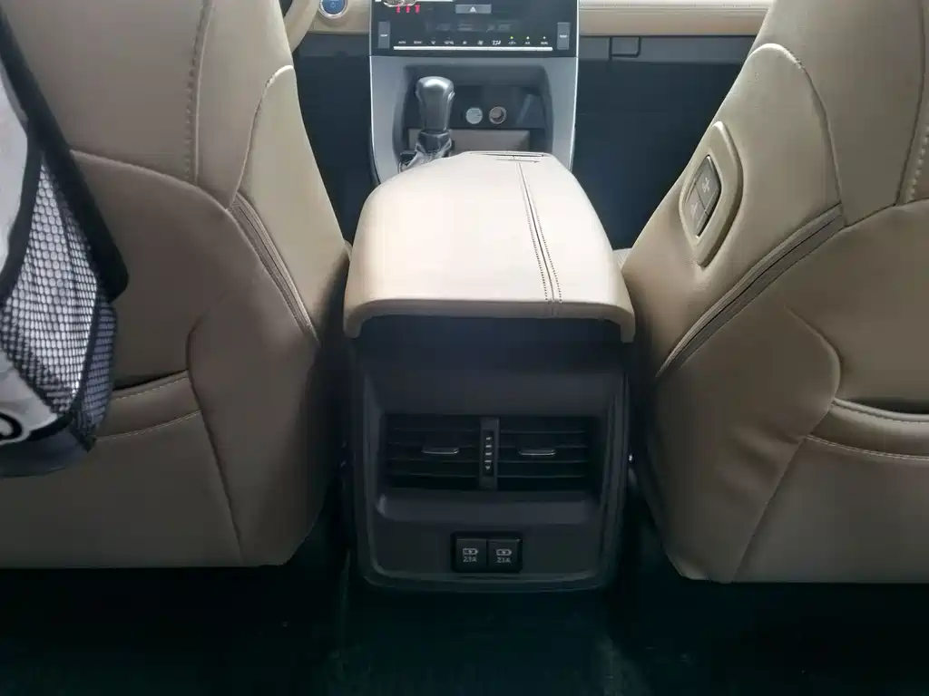 Toyota Avalon — миниатюра 17