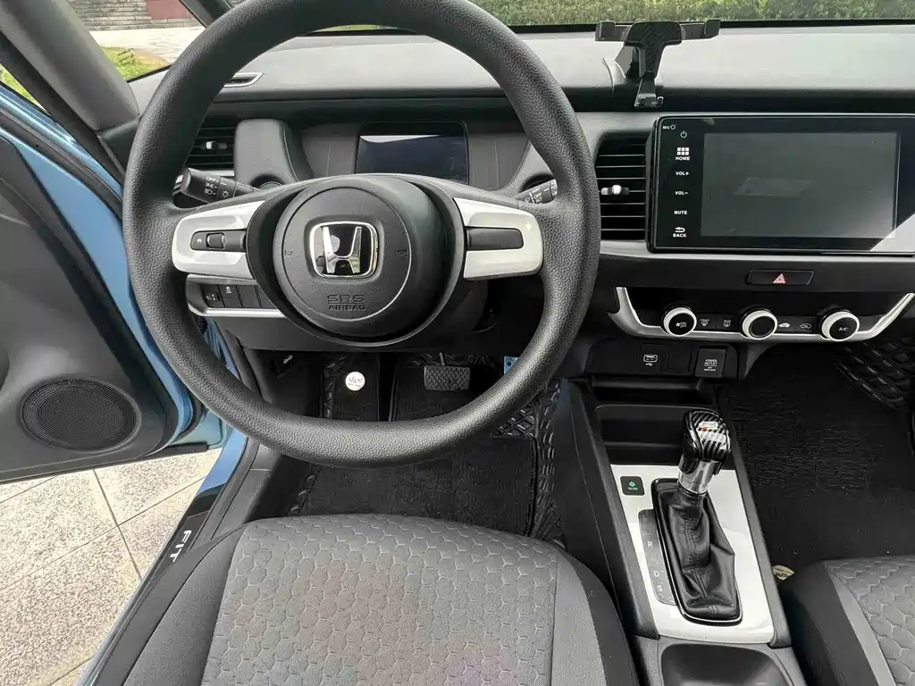 Honda Fit — миниатюра 16