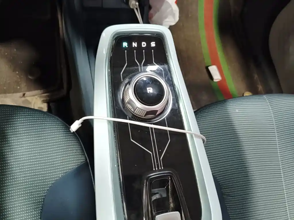 Changan Benben E-Star — миниатюра 14