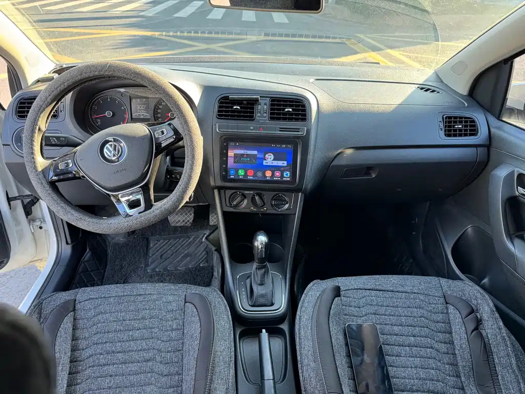 Volkswagen Polo — миниатюра 3