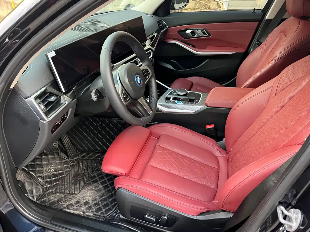 BMW i3 2024 eDrive 40 L