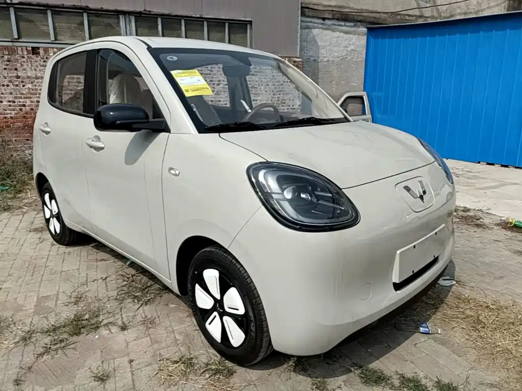 Wuling MINIEV — миниатюра 4