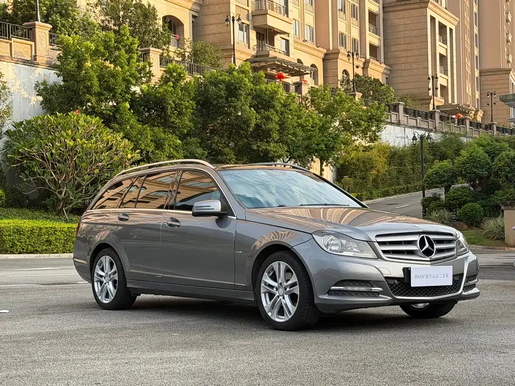 Mercedes-Benz C-Class (Import) — миниатюра 3