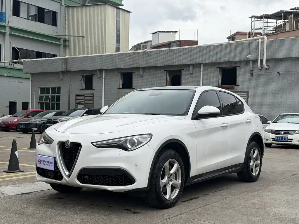 ALFA ROMEO STELVIO