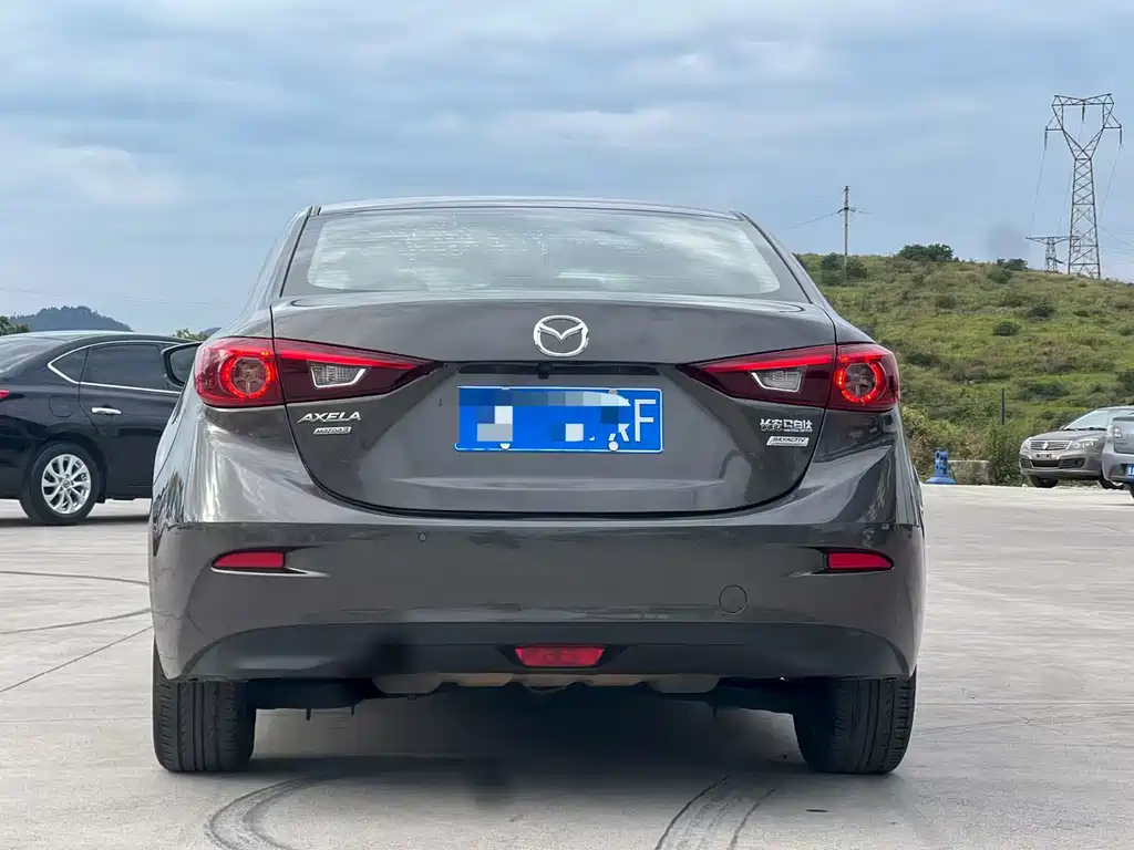 Mazda 3 Axela — миниатюра 14