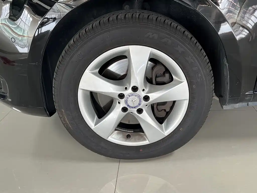 Mercedes-Benz Vito — миниатюра 9