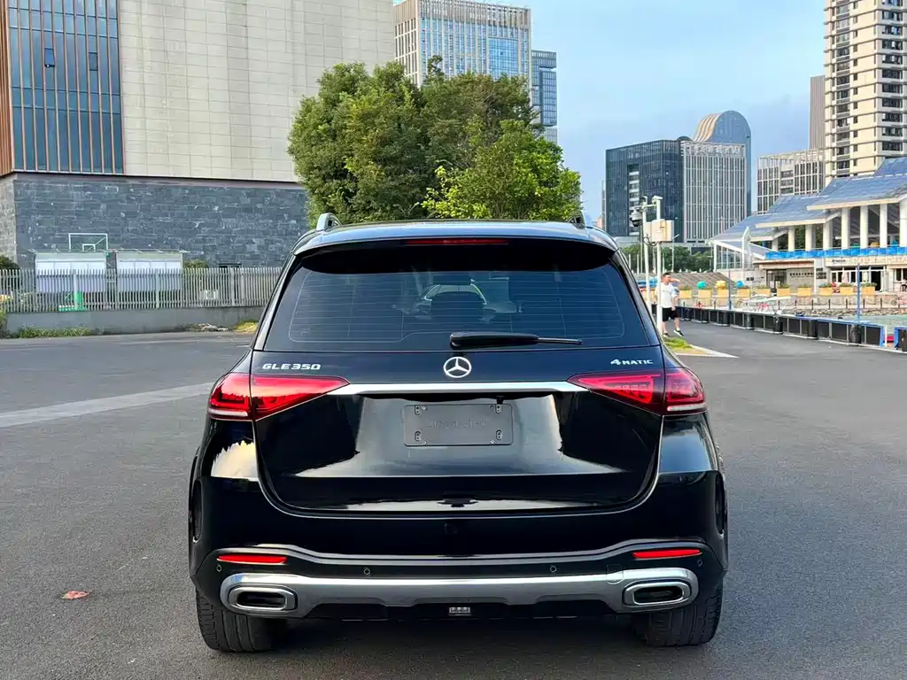 MERCEDES-BENZ GLE