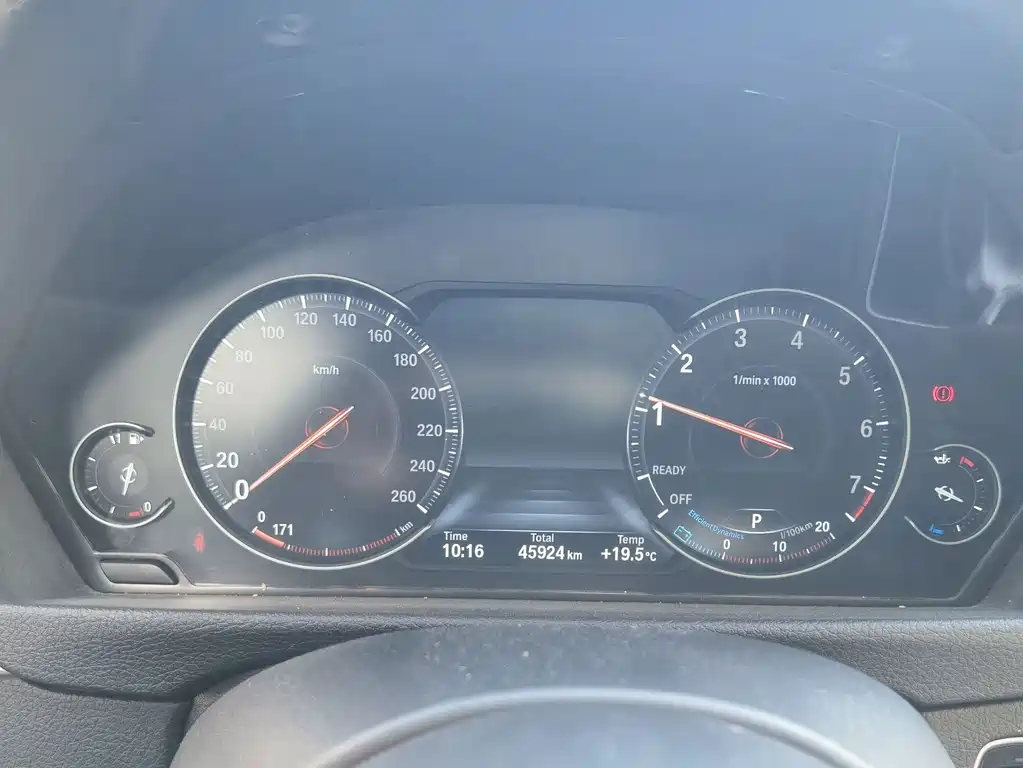 BMW 3 Series — миниатюра 9